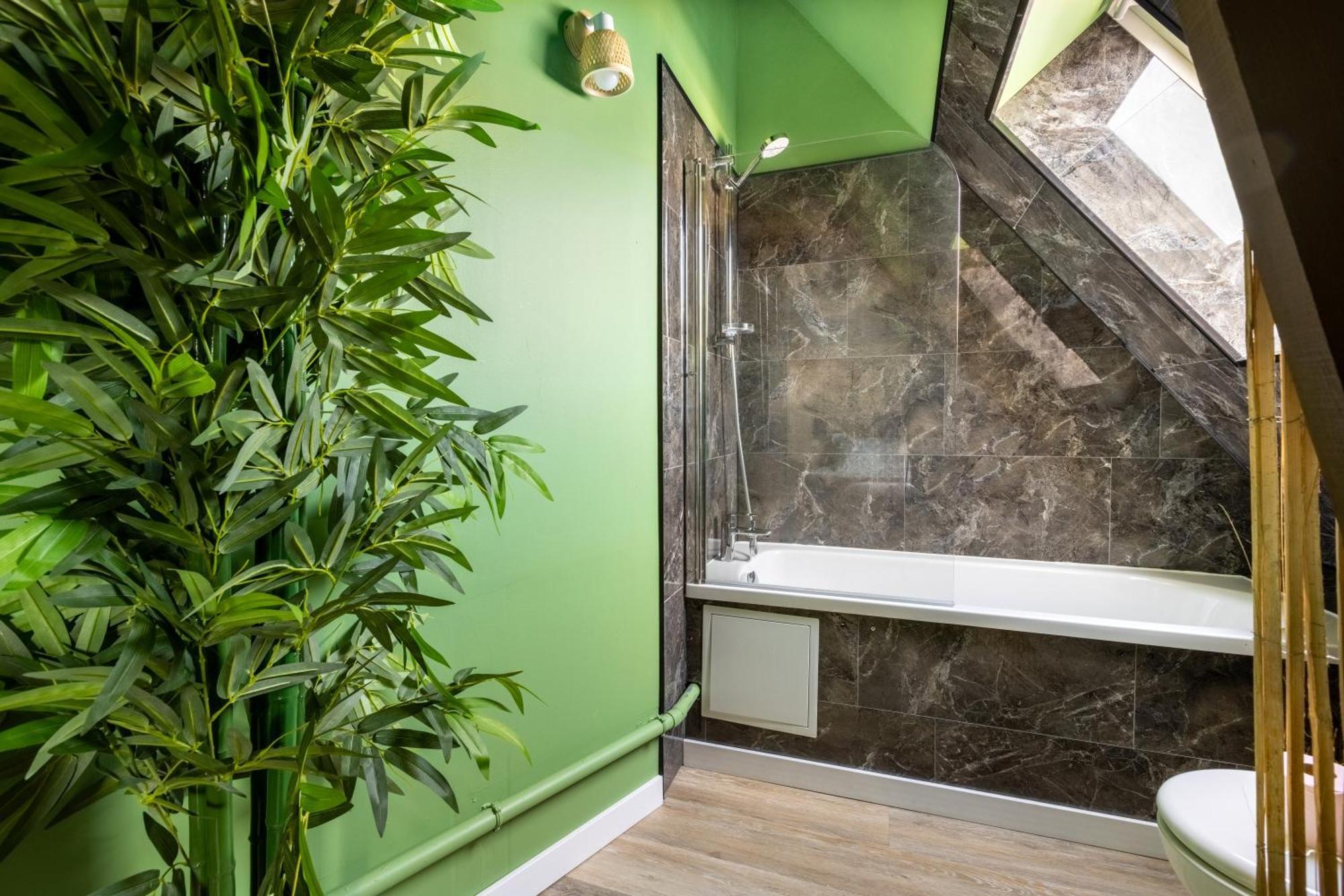 La Kabane , Appartement Proche Centre Et Plage Avec Experience Decoration Jungle Unique Льо Портел Екстериор снимка